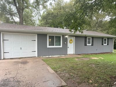 Property at 404 W 12th St, Eudora, KS