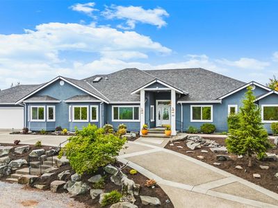 184 Dow Ridge Drive N