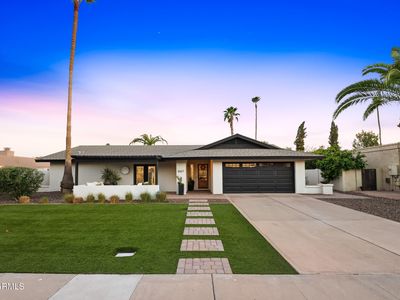 8607 E SAN DANIEL Drive