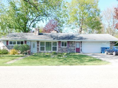 304 W Edgar Bergen Blvd