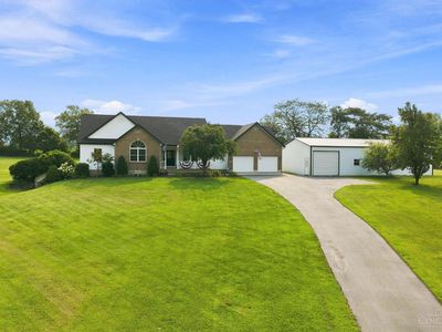 62 Kings Ct