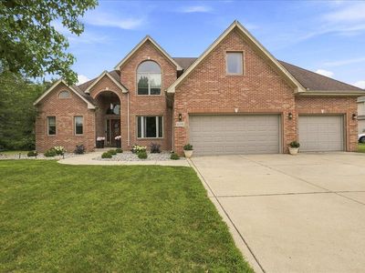 10591 Erie Dr