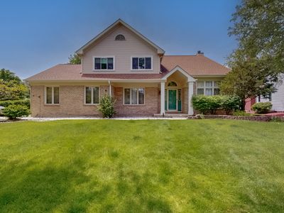 3527 Hobbes Dr