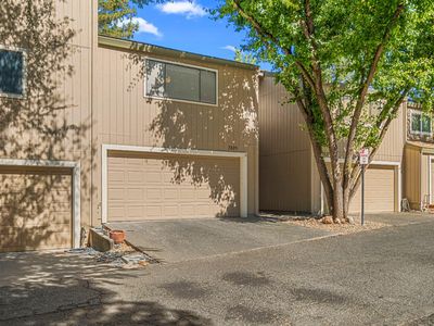 7835 Windsor Ln