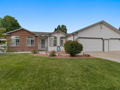 3158 Forrest Way
