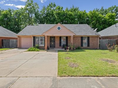 2515 Parkview Dr