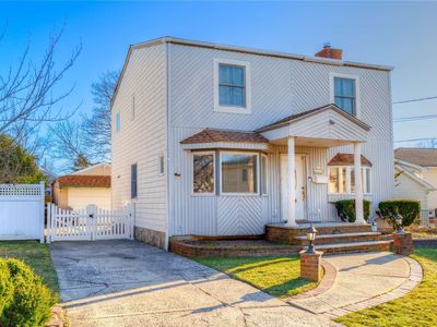 182 Arrow Street