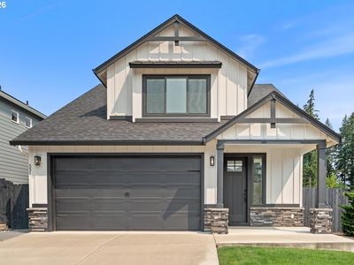 331 W Maple St