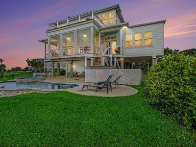 4522 Tharp Dr