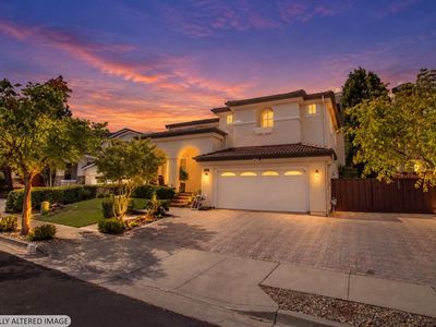 1009 Trailside Drive