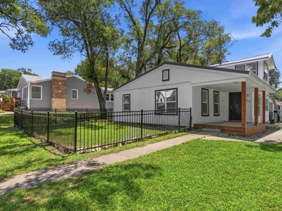 804 Webster St