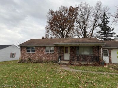 1913 Country Club Ave