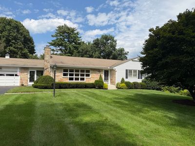 10 Shady Ln