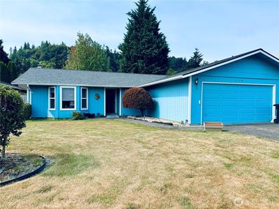 Property at 115 Holly Park Street, Longview, WA