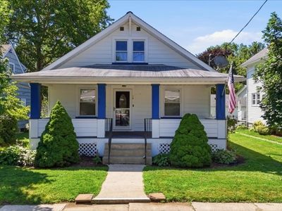 79 W Johnston St