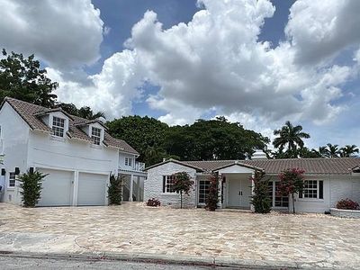 4700 Lake Rd