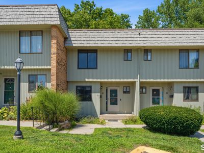 40 Chestnut Court #40