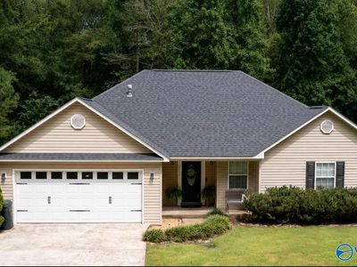 Property at 2209 Pond Cir, Guntersville, AL