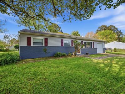 2833 Country Club Dr
