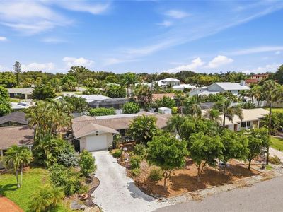 437 BEACH PARK BOULEVARD