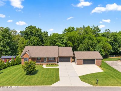1737 Sharp Dr