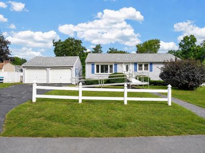 16 Beverly Avenue