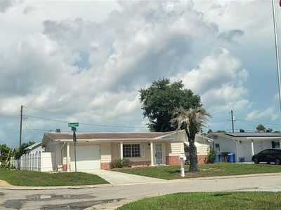 3243 Bayport Dr