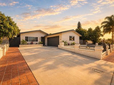 855 Manning Way