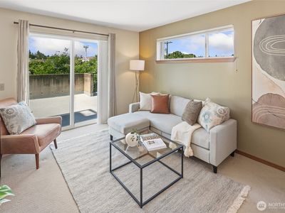 12334 31st Avenue NE #202
