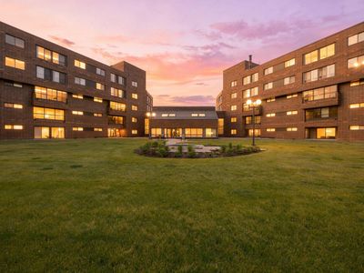 2275 Youngman Ave APT 106W