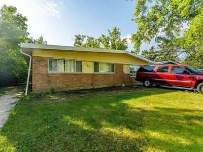 305 Somonauk St