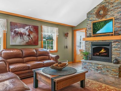 18 Wabenaki Drive