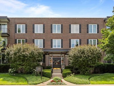 1350 N Western Ave APT 111