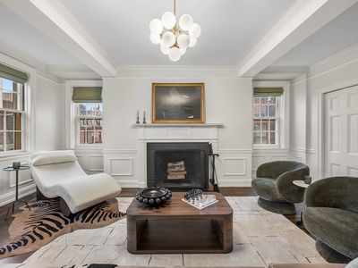 65 Commonwealth Ave #6B