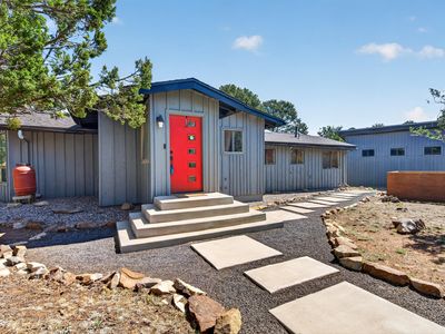 208 Sangre De Cristo Cir