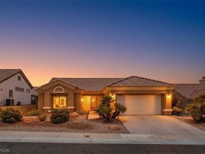 10128 Crescent Creek Dr