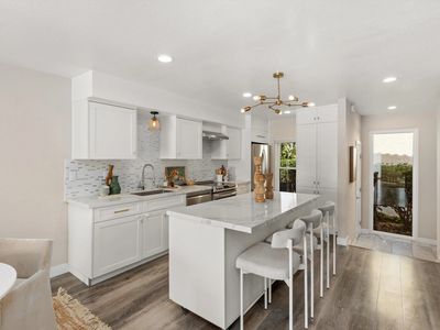 1913 Alga Rd Unit A