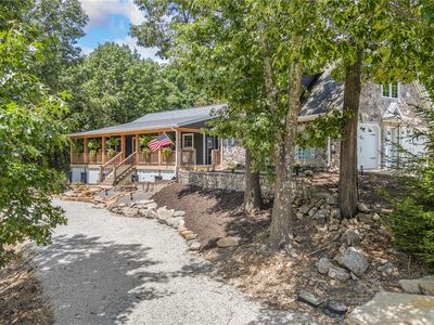 571 Wildrose Dr