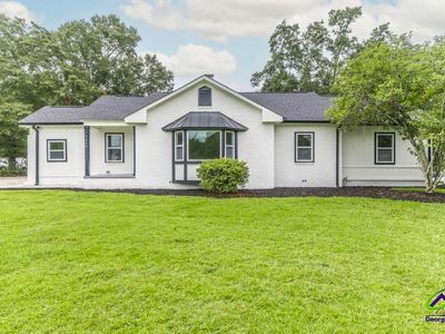 7498 Columbus Rd
