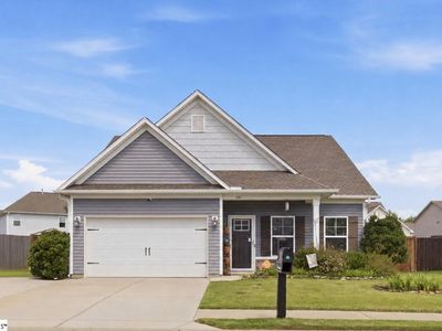 102 Dunsborough Dr