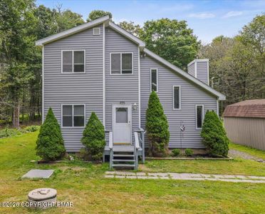 1065 Breezewood Dr