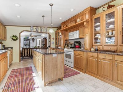 35 Goldenrod Place