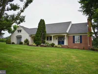 2311 Springfield Dr