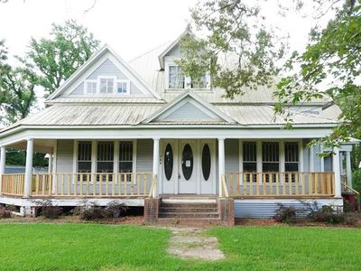 744 Bear Dr