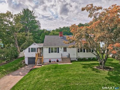 22 Kingwood Place