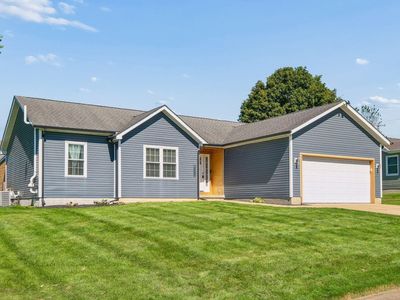 572 Wildflower Dr