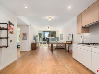 877 Francisco St APT 707