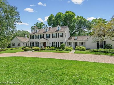 13 Deepwood Rd