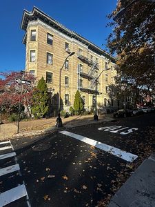 177 Kingston Ave #2A