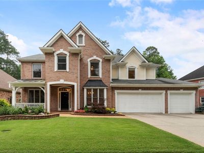 1055 Beacon Hill Xing